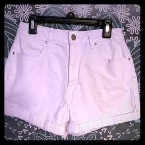 white Forever 21 shorts